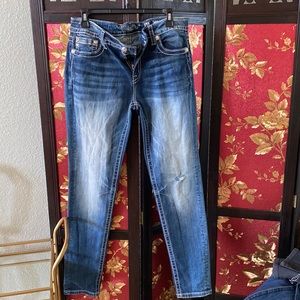 Miss Me Skinny Jeans Size 31